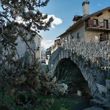Alpine Apartment Aosta Exterior photo